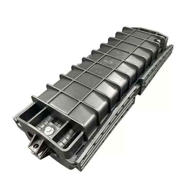 Is the cable tray cover plate a cable tray accessory 