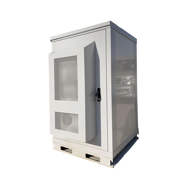 High-voltage distribution box cooling fan