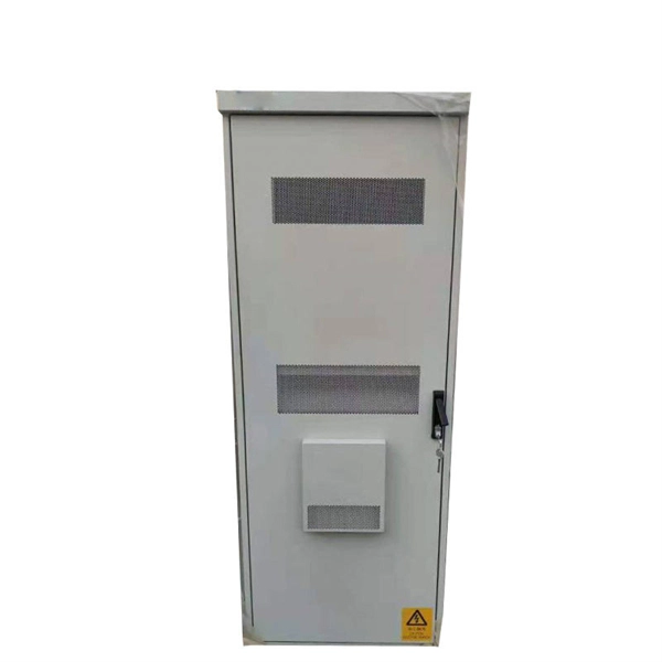 Power distribution box for surveillance