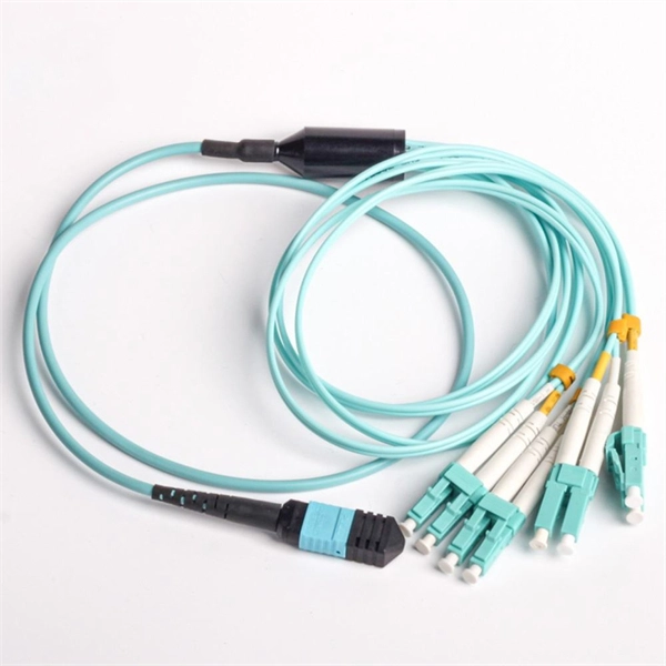 Spacing between common cable trays for strong and weak current
