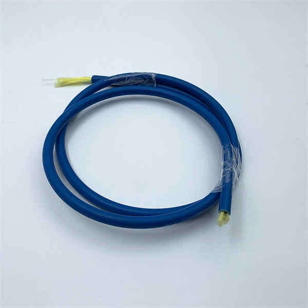 Specifications of optical cables in mesh cable trays