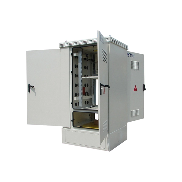 Can optical fiber be installed in an optical splitter 