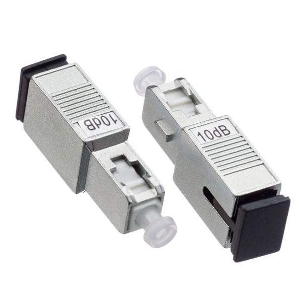 Which is better a wavelength division multiplexer or an optical splitter 